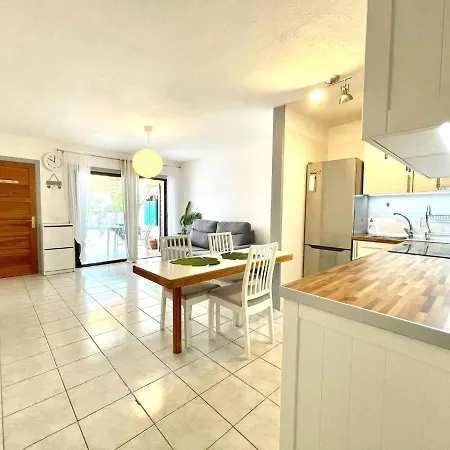 Apartamento, Wifi, Piscina Con Vistas Al Mar, Cerca Playa En Tenerife Sur